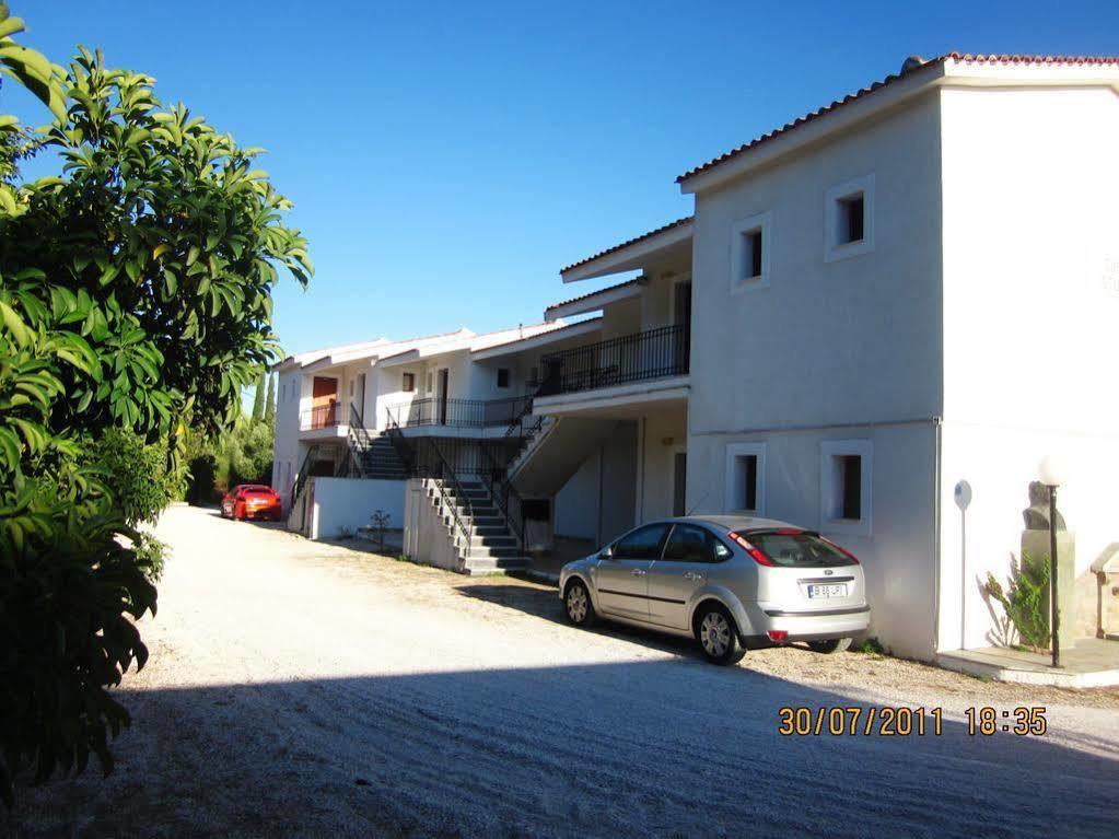 Liogerma Studios Trapezaki  Exterior foto
